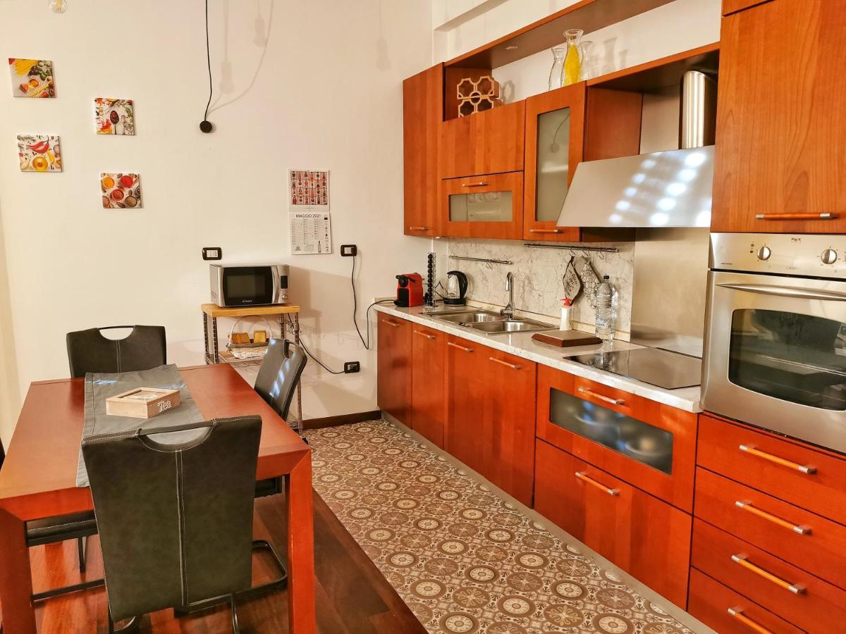 A Serenai - Elegante Appartamento In Centro Oristano Exteriör bild